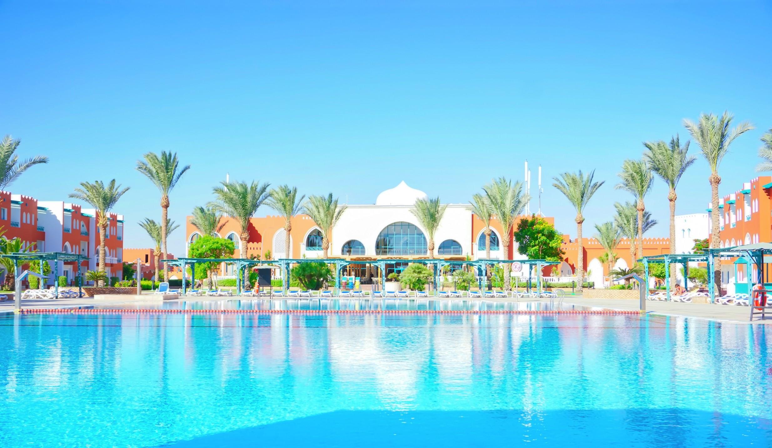 Sunrise Garden Beach Resort Hurghada Esterno foto El Alamein