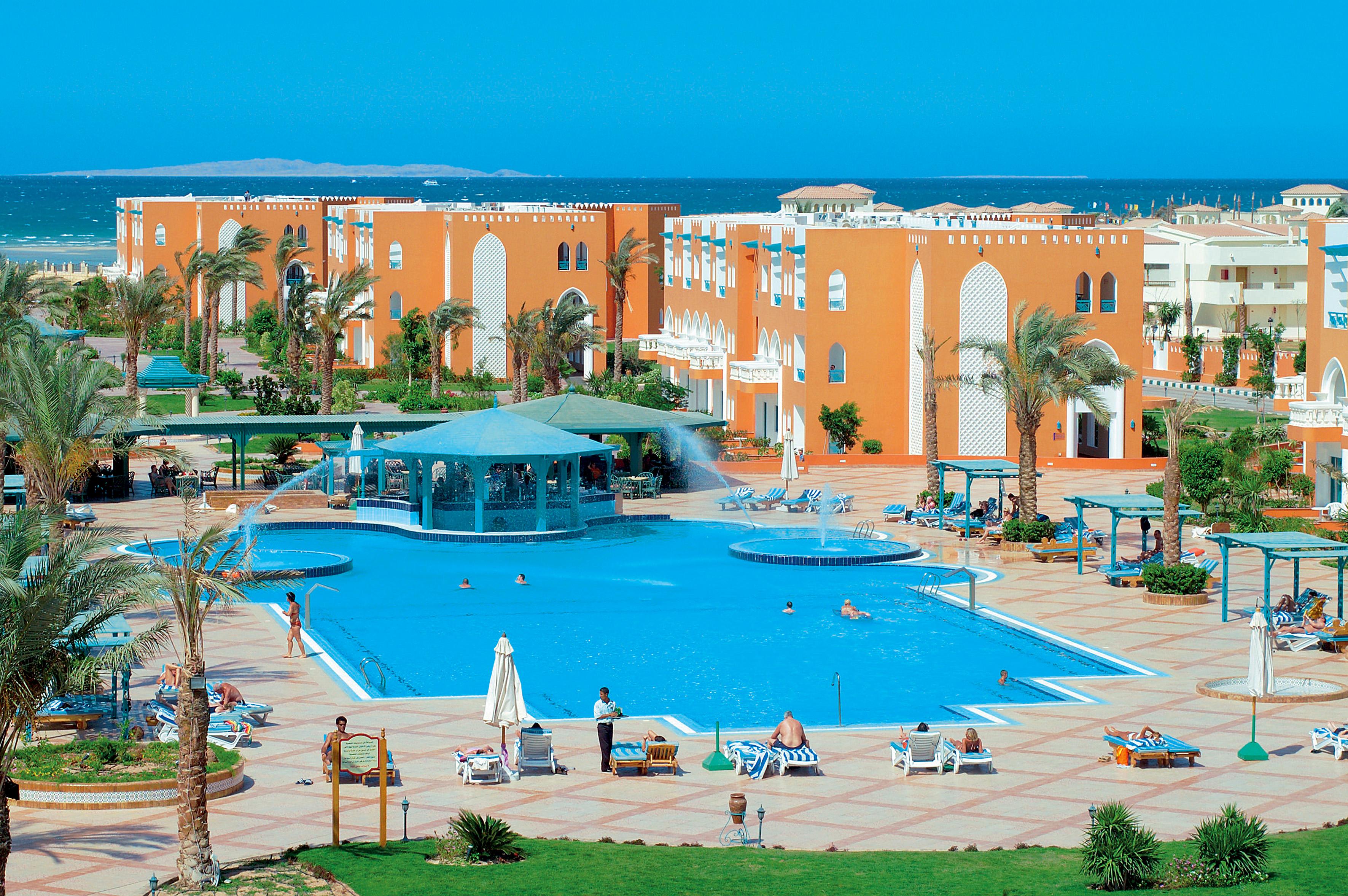 Sunrise Garden Beach Resort Hurghada Esterno foto El Alamein