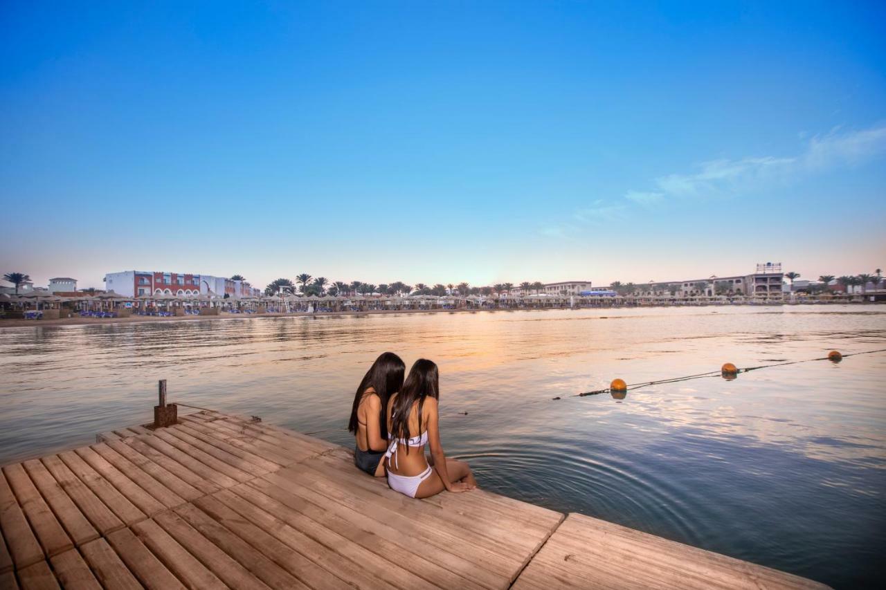 Sunrise Garden Beach Resort Hurghada Esterno foto The Dead Sea
